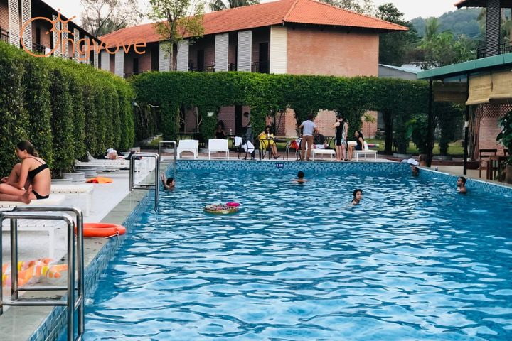 Countryside Resort