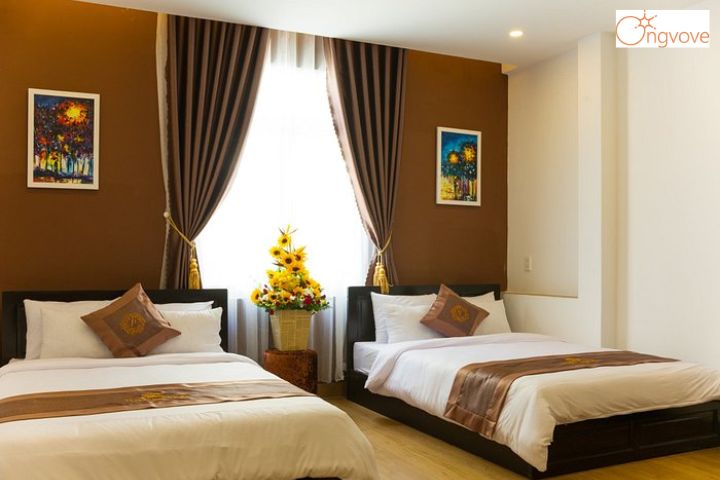 Khách Sạn Uyên Phương Đà Lạt