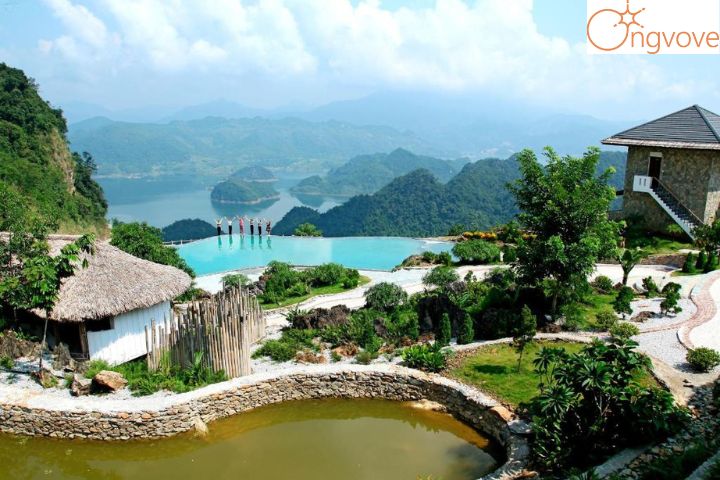 Bakhan Village Resort