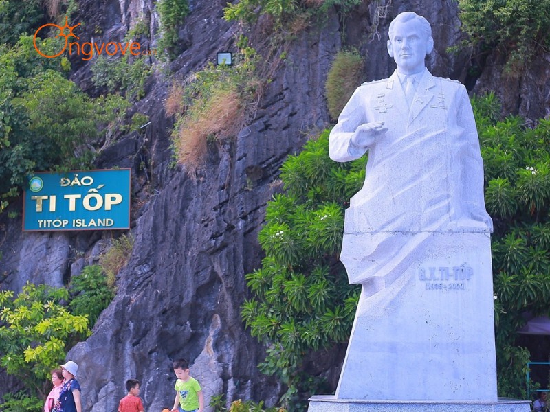 Lịch Sử Ti Tốp Đỉnh núi Đảo Quảng Ninh