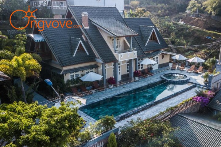 2. Khách sạn Zen Valley Đà Lạt – Khách sạn Đà Lạt có hồ bơi view đẹp ở ngoài trời