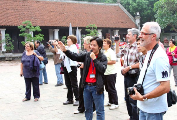 Tour Guide Là Gì? Công Việc Và Lợi Thế Của Ngành Này