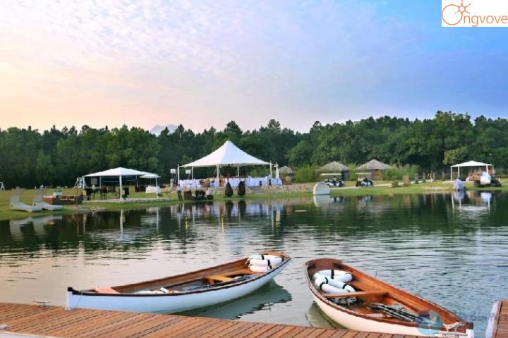Dai Lai lake