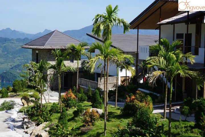 Bakhan Village Resort