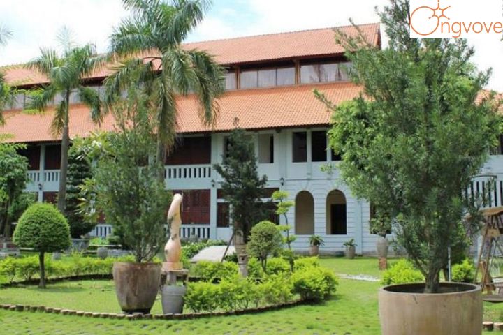Saigon Park Resort   