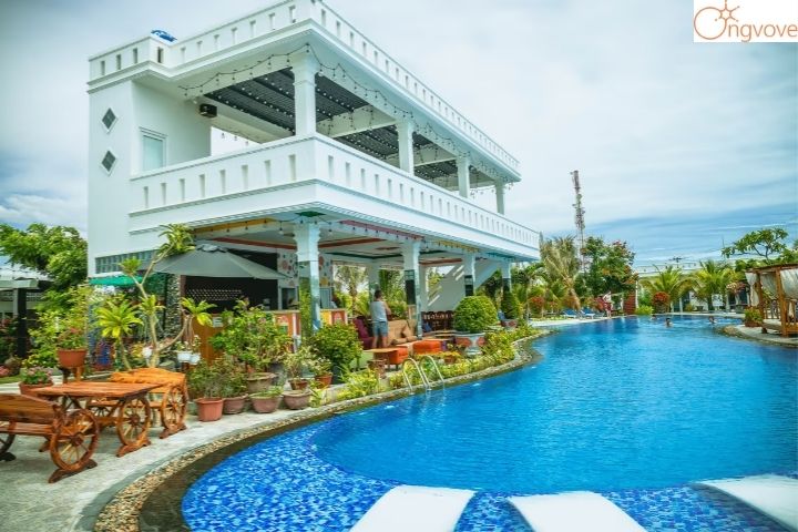 Suoi Tien Hills Hotel