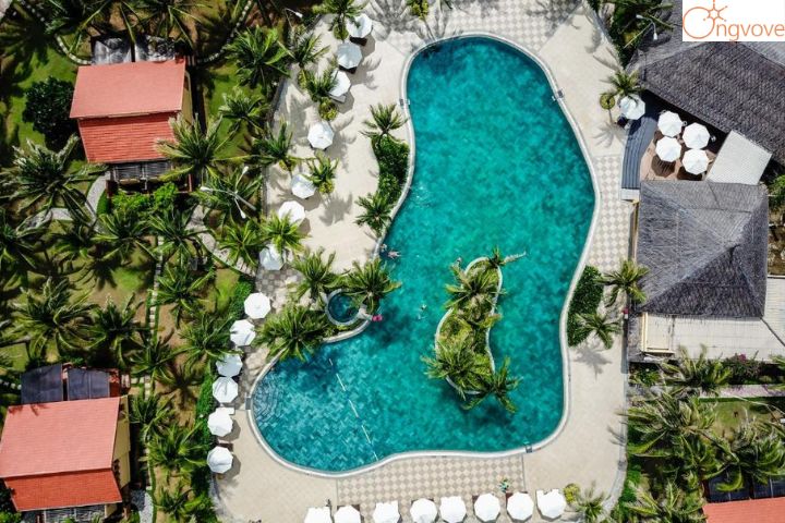 Pandanus Resort