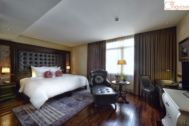 Khách sạn Paradise Suites Hạ Long