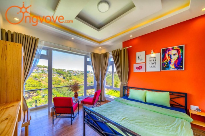 The Circle Retro Homestay