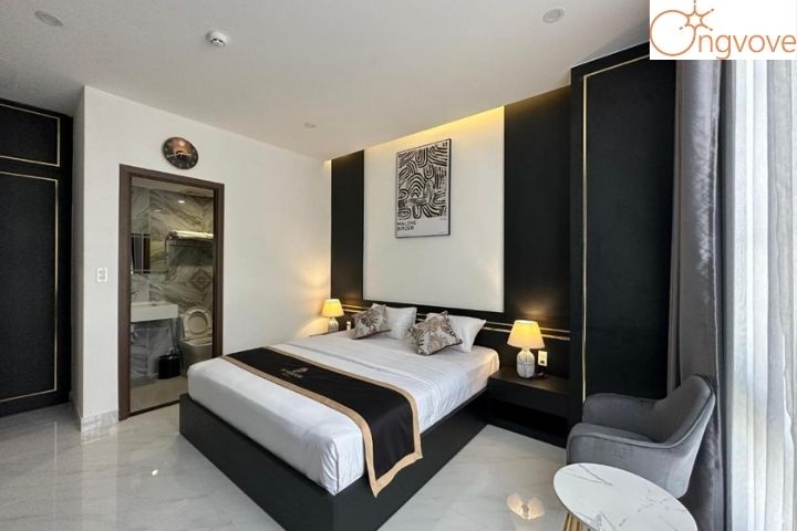 Khách sạn Riverside Cần Thơ